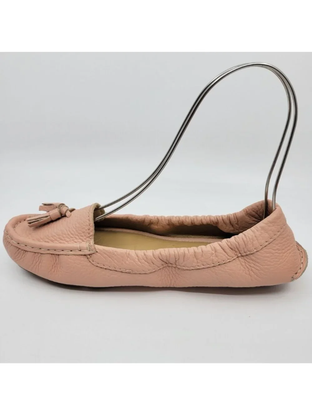 Talbots Loafers Womens Size 7.5 Light Pink Leather Tassels Elastic Flexible Sole